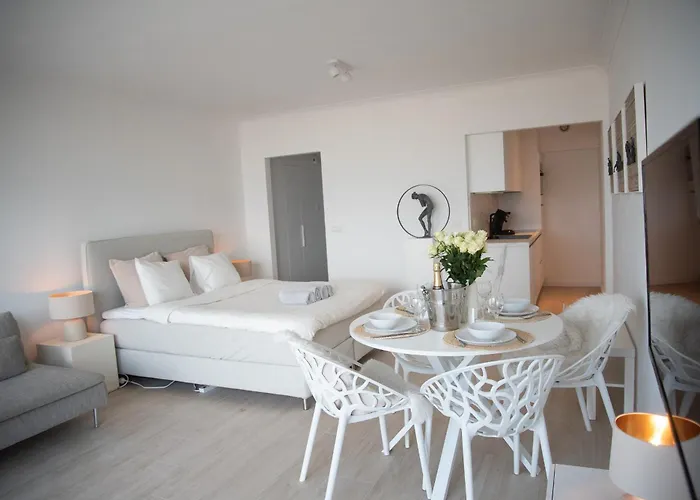 Appartement Art - With Seaview In Le Coq