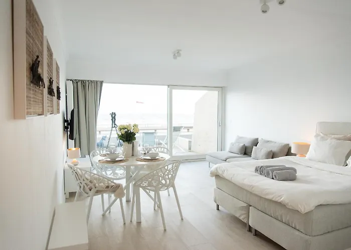 Appartement Art - With Seaview In *