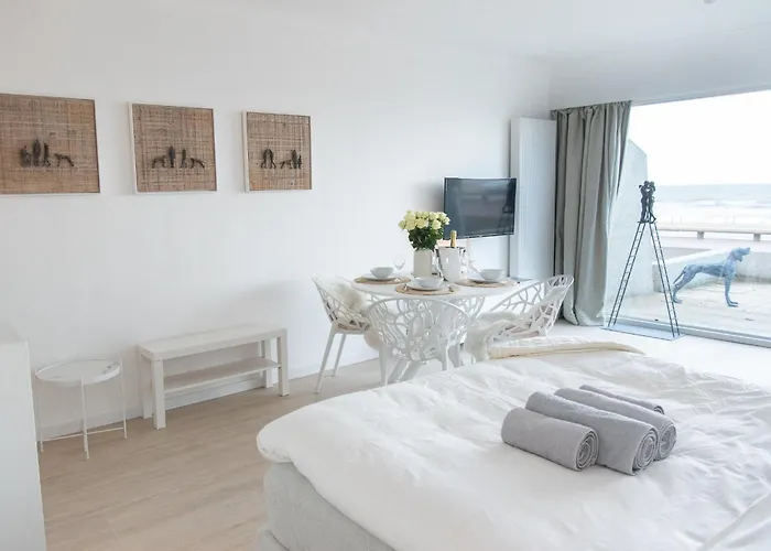 Appartement Art - With Seaview In Le Coq